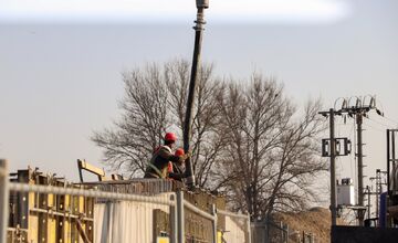 FOTO: Práce na cyklomagistrále medzi Nemšovou a Trenčínom napredujú rýchlym tempom 