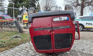 FOTO: Vážna nehoda na Hornej Nitre