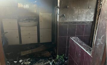 FOTO: Prišli o všetko za jednu noc. Rodina z Hradišťa prosí po ničivom požiari o pomoc