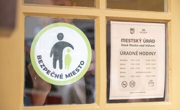 FOTO: Nové Mesto sa pridáva k ochrane detí,