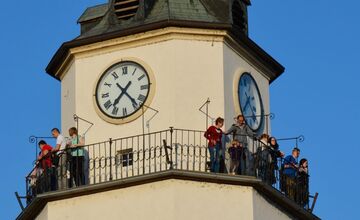 FOTO: V Trenčíne na čas zhasnú svetlá ikonických pamiatok