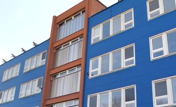 FOTO: Zamestnancom v dubnickej firme dlžia statisíce na výplatách 