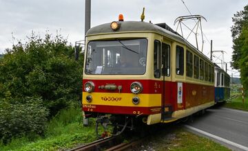 FOTO: Vydajte sa na jazdu medzi Trenčianskou Teplou a Teplicami