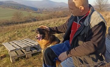 FOTO: Rodina potrebuje finančnú pomoc na liek pre otca, ktorý poisťovňa neprepláca 