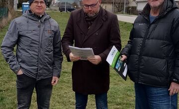 FOTO: Nové parkovisko v Zlatovciach vznikne na voľnom pozemku