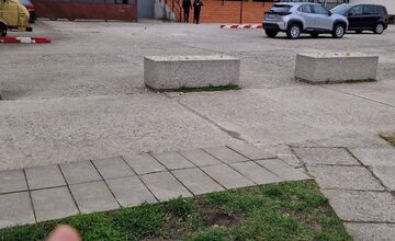 FOTO: V trenčianskom Zámostí sa objavili podozrivé návnady