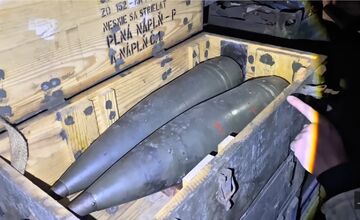 FOTO: Youtuber odhalil nedostatočné zabezpečenie zbrojovky v Dubnici