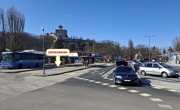 FOTO: Záradkár v Trenčíne