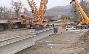 FOTO: Na „panelke“ finišujú posledné stavebné práce a úpravy