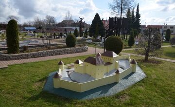 FOTO: Park miniatúr v Podolí