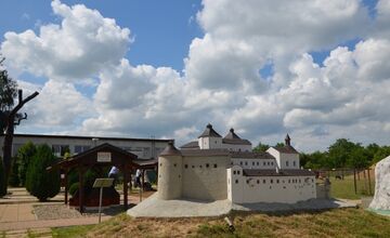 FOTO: Park miniatúr v Podolí