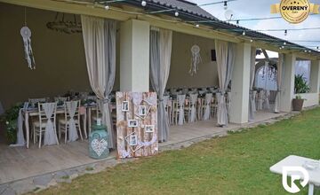 FOTO: Luxusná reštaurácia pri Prievidzi