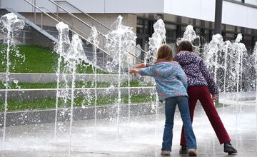 FOTO: Trenčianska pešia zóna v novom šate