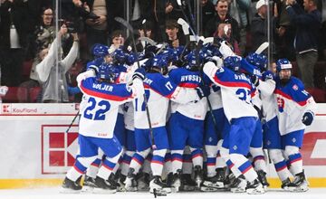 FOTO: Slovenská U18 v Trenčíne prekvapuje