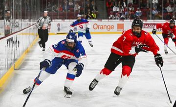 FOTO: Slovenská U18 v Trenčíne prekvapuje