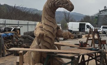 FOTO: Nová socha draka